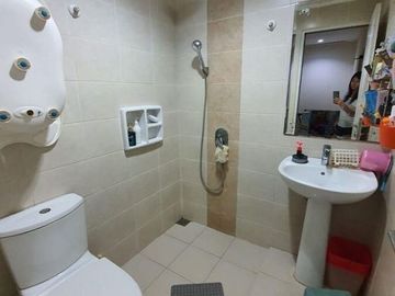 Rumah Siap Huni di Crown Mansion Pantai Indah Kapuk Jakarta Utara