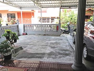 Rumah Luas di jalan Magelang dekat Tugu Jogja