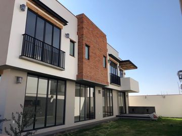 Casa - Fraccionamiento Hacienda San Antonio