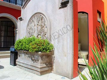 CASA EN VENTA EN SAN MIGUEL DE ALLENDE DENTRO DE VILLA CON ALBERCA Y ACCESO CONTROLADO
