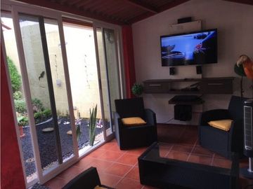 ALQUILER O VENTA DE CASA EN LAS ACACIAS