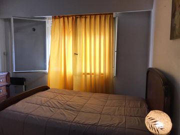 Departamento de 5 ambientes al frente en excelente ubicación céntrica Pleno Once!
