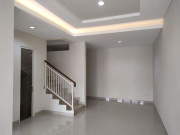 DIJUAL Rumah Jl. Manyar Tirtoasri - GRESS MINIMALIS