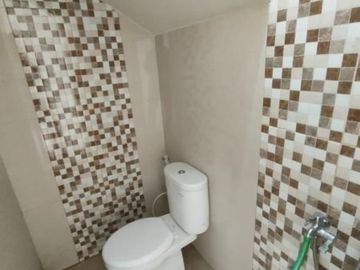 DIJUAL Rumah Jl. Manyar Tirtoasri - GRESS MINIMALIS