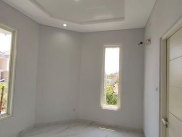 DIJUAL Rumah Jl. Manyar Tirtoasri - GRESS MINIMALIS