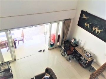 TURUN HARGA Rumah ada kolam renang di River Park , 3229-DW 0811111----