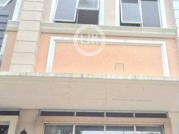 Ruko Disewakan di The Walk JGC Cakung Jakarta Timur Siap Huni