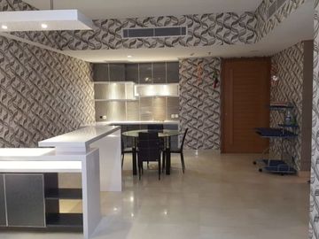 DISEWA !! APARTEMENT EXCLUSIVE di The Summit ,NEGO