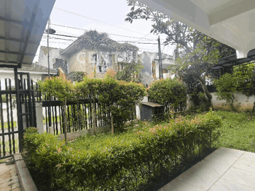 Rumah Kayu Putih Aman Strategis Bebas Banjir S9533