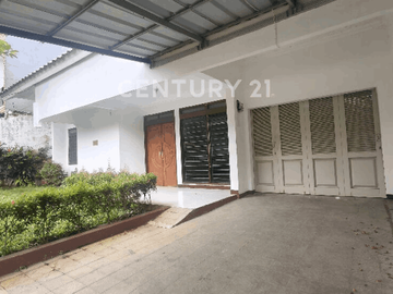 Rumah Kayu Putih Aman Strategis Bebas Banjir S9533