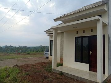 rumah dijhual bintoro green hill jember lokasi tengah kota