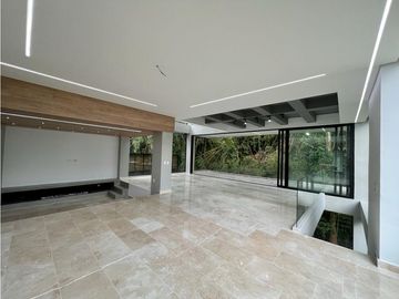 Venta de casa en Loma de El Esmeraldal