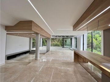Venta de casa en Loma de El Esmeraldal