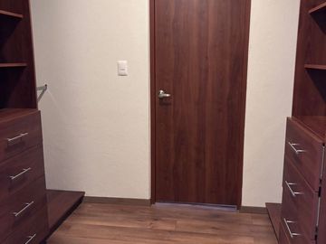 VENTA DE CASA EN VIÑEDOS DEL POLO EL MARQUES