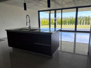VENTA DE CASA EN VIÑEDOS DEL POLO EL MARQUES