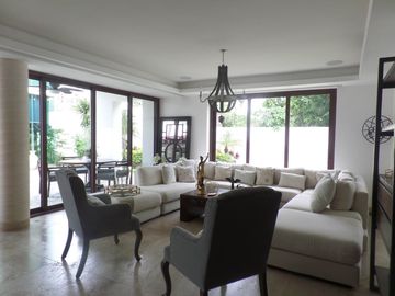 Residencia en venta en Villa magna Cancun Moderna
