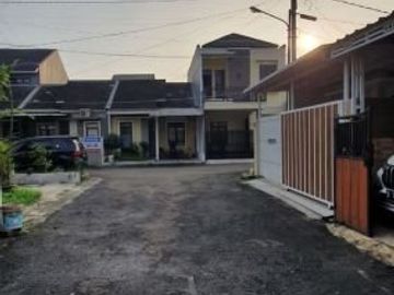 rumah siap huni di komplek perumahan ciwastra kota bandung