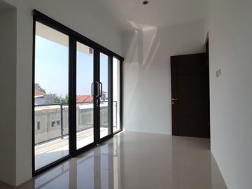 Gebyar Promo Rumah Modern sisa 2 Unit Lagi dekat Pemkot Cimahi