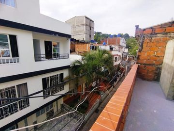 VENTA CASA BR. VILLAS DE SAN JUAN, GIRÓN. Cod V5975