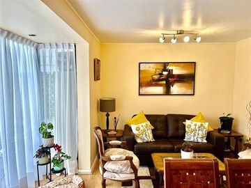 Casa en venta de 4 dorm. en Viña del Mar