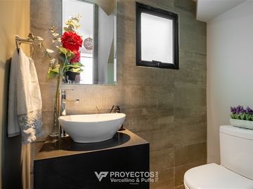Casa en venta de 5 dorm. San Carlos de Apoquindo