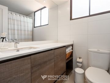 Casa en venta de 5 dorm. San Carlos de Apoquindo