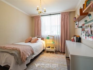 Casa en venta de 5 dorm. San Carlos de Apoquindo