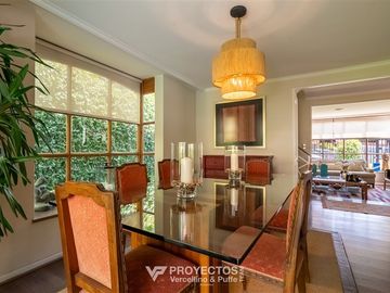 Casa en venta de 5 dorm. San Carlos de Apoquindo