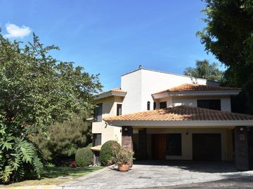 Las Cañadas, Casa en Venta a Campo de Golf con Bonita Vista