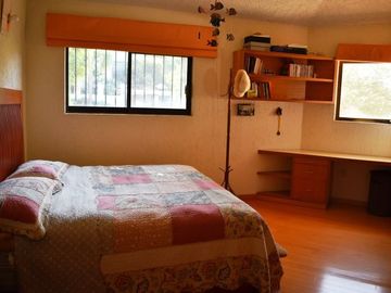 Las Cañadas, Casa en Venta a Campo de Golf con Bonita Vista