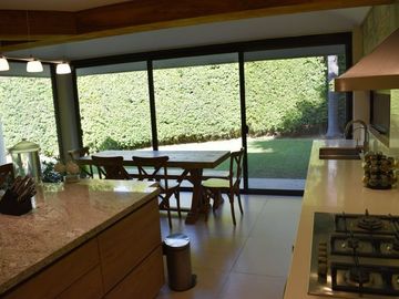 Las Cañadas, Casa en Venta a Campo de Golf con Bonita Vista