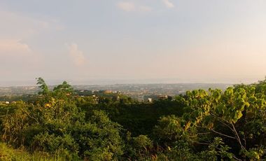 Overlooking 150 Sqm Lot for Sale in Vista Grande Talisay Cebu City with Seaview