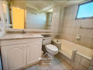 Departamento en Venta en Country Club, the Grange School