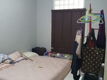 Rumah siap huni di Villa Galaxy dekat Mall Galaxy Bekasi selatan