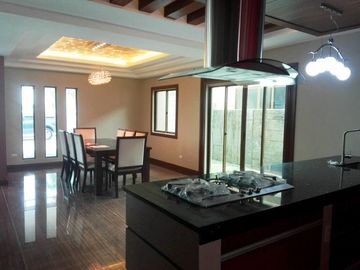 2-Storey House for SALE with 3 Bedroom and Pool in Angeles City Near CLark