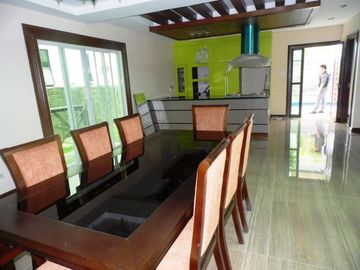 2-Storey House for SALE with 3 Bedroom and Pool in Angeles City Near CLark