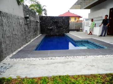 2-Storey House for SALE with 3 Bedroom and Pool in Angeles City Near CLark