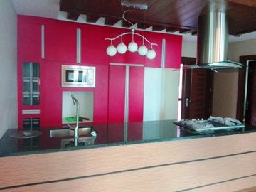 2-Storey House for SALE with 3 Bedroom and Pool in Angeles City Near CLark