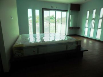 2-Storey House for SALE with 3 Bedroom and Pool in Angeles City Near CLark
