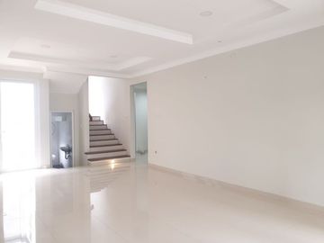 RUMAH DIJUAL DI BINTARO SEKTOR 9 (MERTILANG)