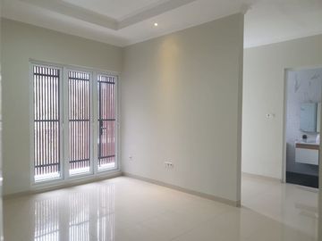 RUMAH DIJUAL DI BINTARO SEKTOR 9 (MERTILANG)