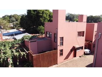 Duplex en Venta con cochera