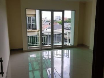 Ruko 4 Lantai Posisi Sudut Baru Renovasi Total Di Arteri Pondok Indah