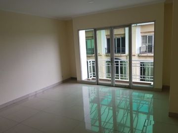 Ruko 4 Lantai Posisi Sudut Baru Renovasi Total Di Arteri Pondok Indah