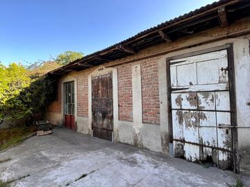 Casa de 3 AMBIENTES ubicada a 50 metros de la Avenida Monteverde