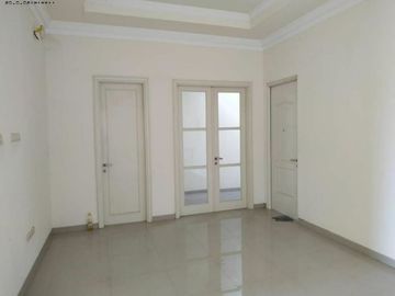 Rumah Puri Galaxy Bougenville Cove, Strategis, Minimalis