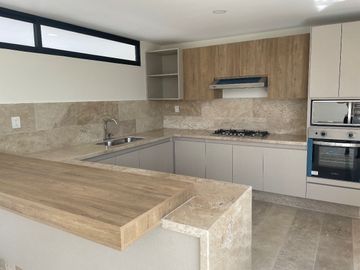 VENTA CASA MIRALTA HÁBITAT
