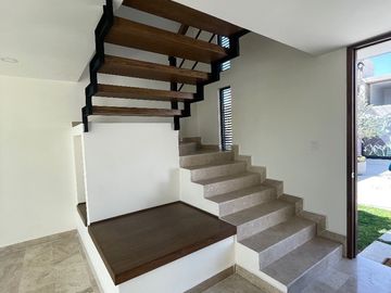 VENTA CASA MIRALTA HÁBITAT