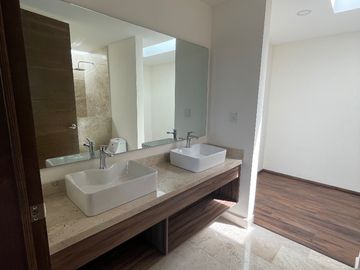 VENTA CASA MIRALTA HÁBITAT