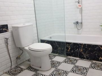 Rumah mewah cantik 2 lantai cirendeu dekat mrt